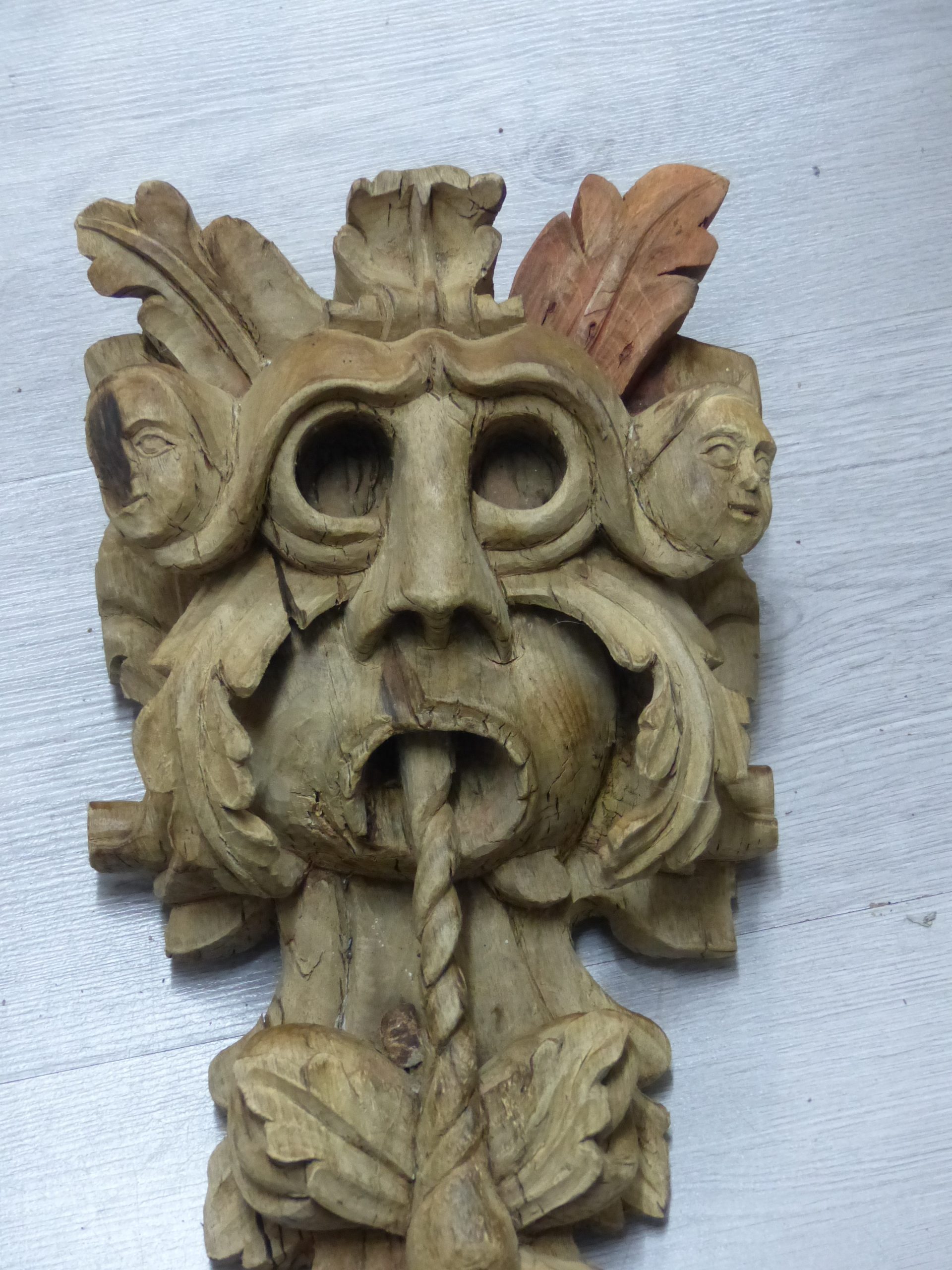 1 secret world gallery