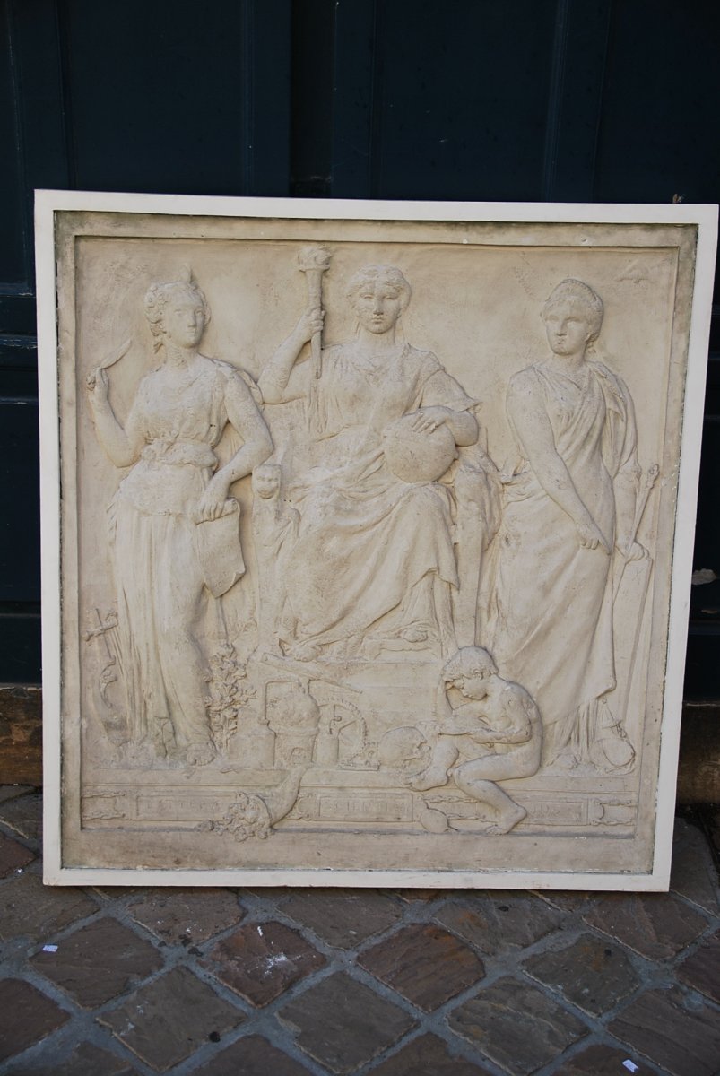 bas relief 1