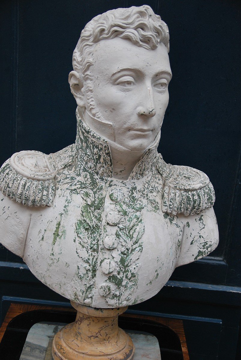 Buste En Plâtre 1