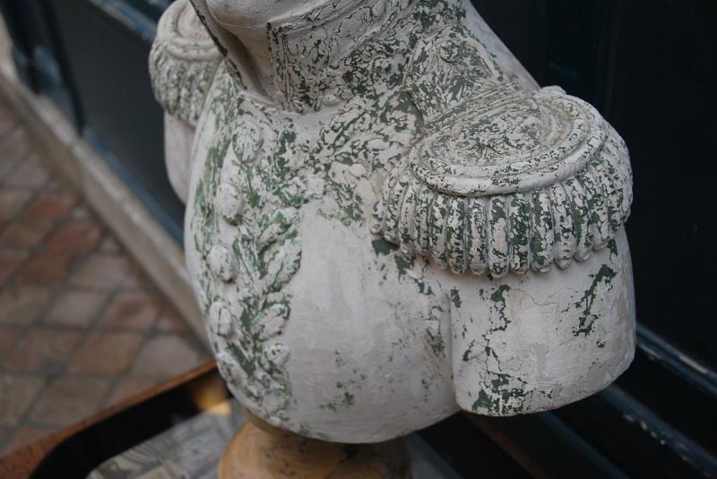 Buste En Plâtre 9